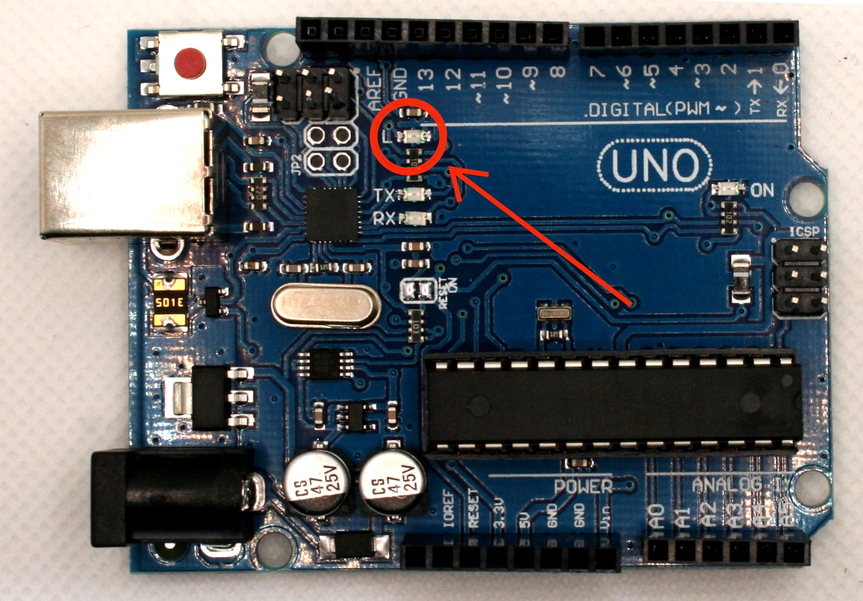 встроенный светодиод на плате Ардуино UNO